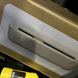 NIB CRICUT EXPLORE 5 With Accessories
