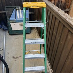 6’ Ladder