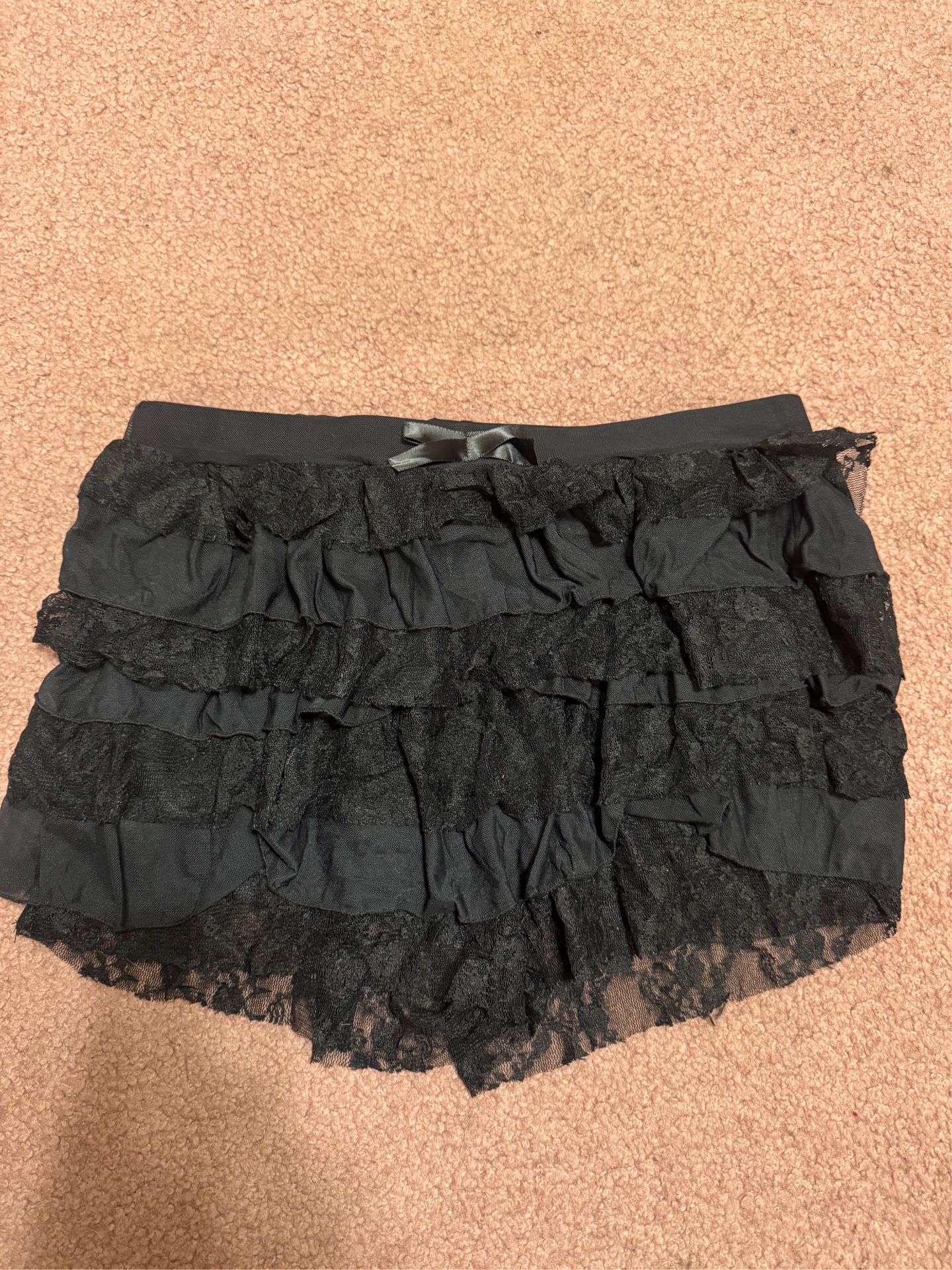 New large black lace ruffle mini skirt skort goth gothic stretchy Emo