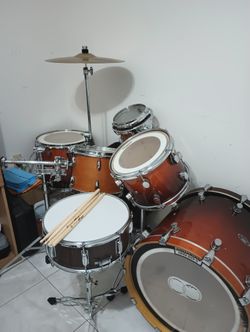 Drum Set