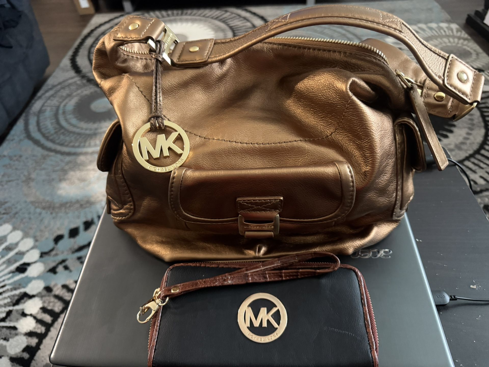 Michael Kors Purse Set