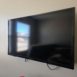 32” Insignia tv
