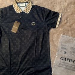 New With Tags Polo Style Men Shirt Size M 