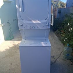 GE STACKABLE  MODEL NUMBER 27ESSMOWW 