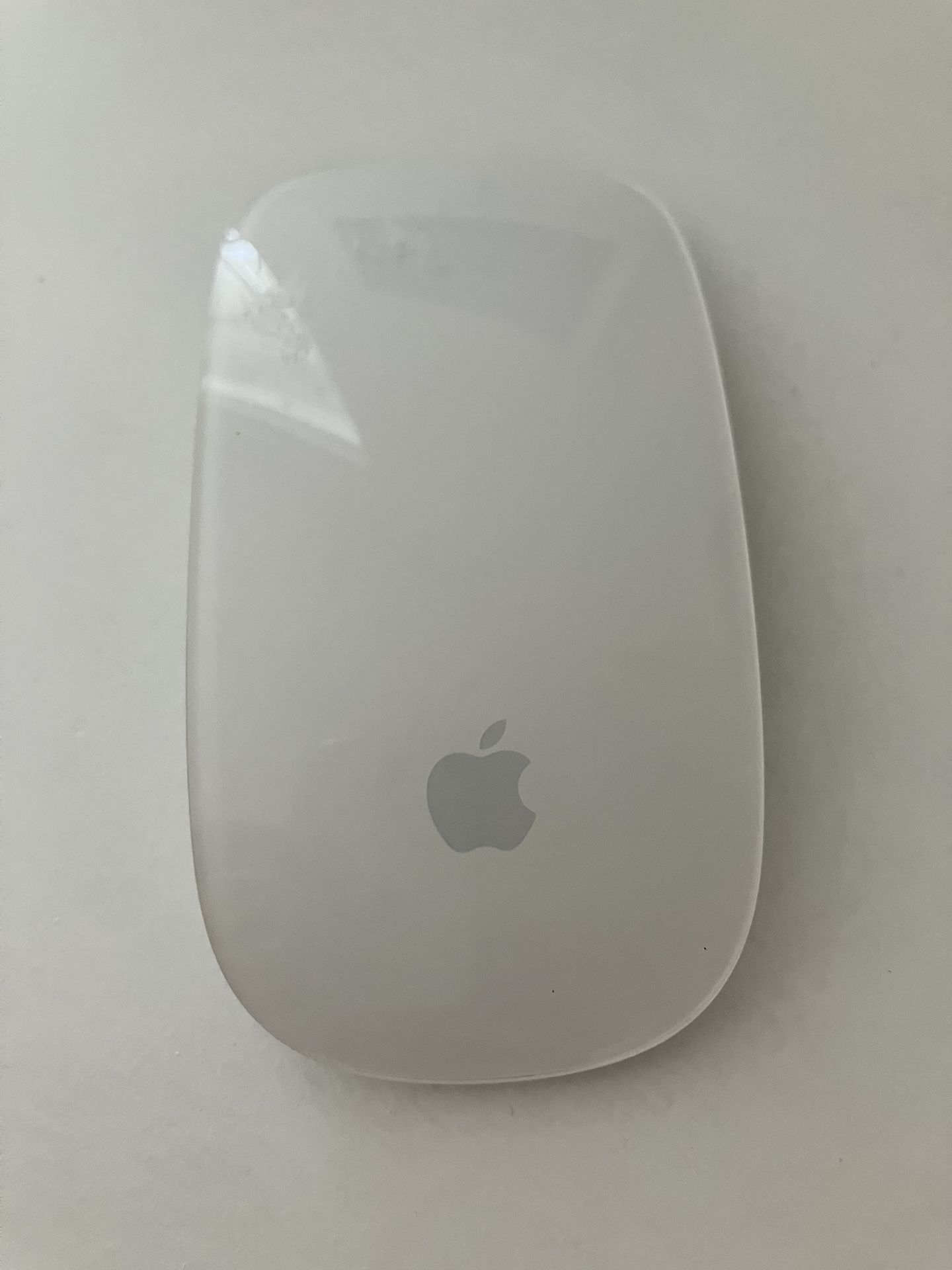 Apple mouse battery