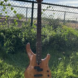 Yamaha Mango Wood Bass