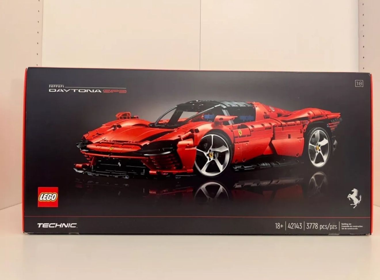 LEGO TECHNIC: Ferrari Daytona SP3 (42143) Building Set