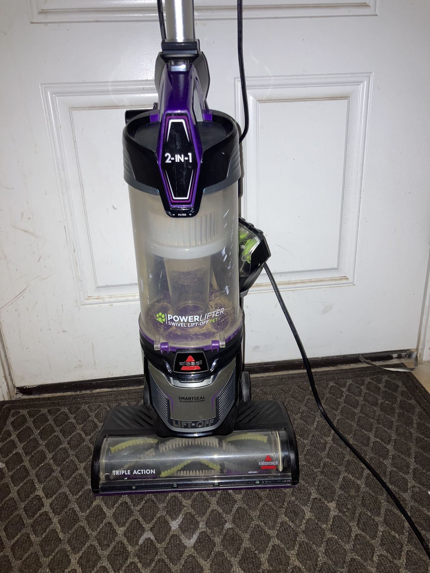 Bissell Vacuum Cleaner