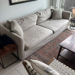 $100 - Dupe Cloud Couch Very Comfy