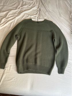 Uniqlo knitted pullover
