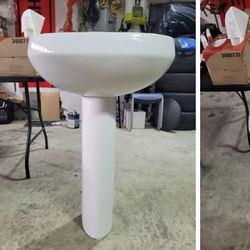 Pedestal Sink 