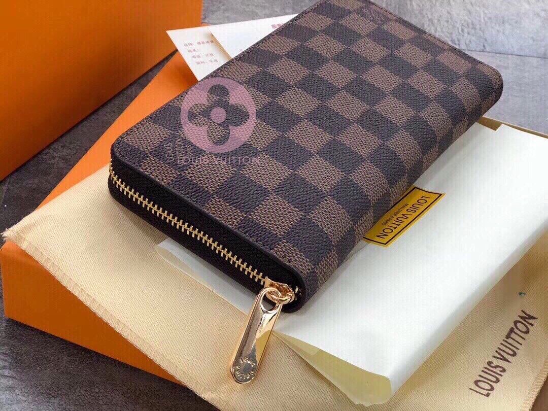 Louis Vuitton Damier graphite stripe slender men's wallet for Sale in  Renton, WA - OfferUp