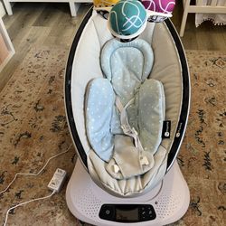 Mamaroo Baby swing