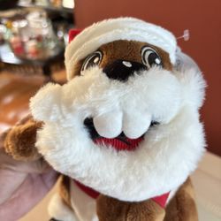 Buc-ee’s  Christmas plushie  