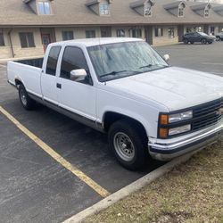 Chevy C1500 5.7