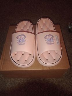 Weed Sandals