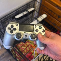 PS4 Controller 