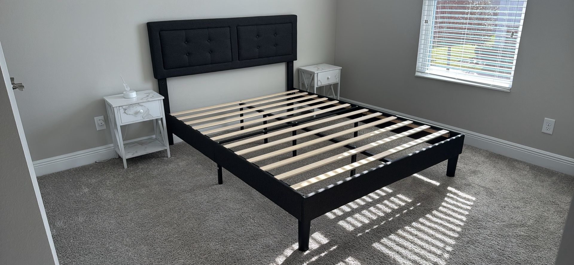 Queen Size Bedframe With Headboard And 2 Nightstands