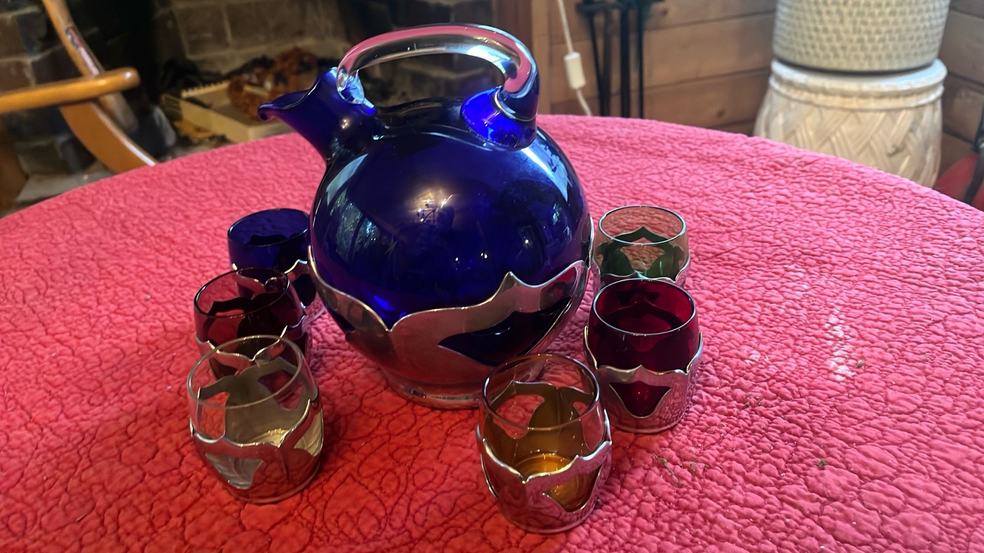 Krome Kraft Pitcher And 6 Cups Glassware & Drinkware