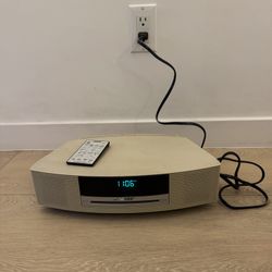 Bose Wave Music System II CD Player AWRCC2 W/Remote Cream White