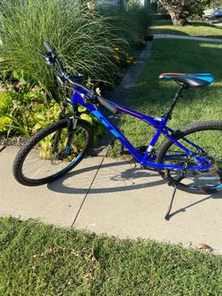 GT Aggressor Pro Hybrid Mountain/Road Bike
