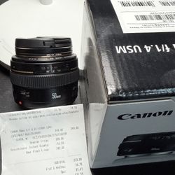 Canon EF 50mm f/1.4 USM Lens – Excellent Condition