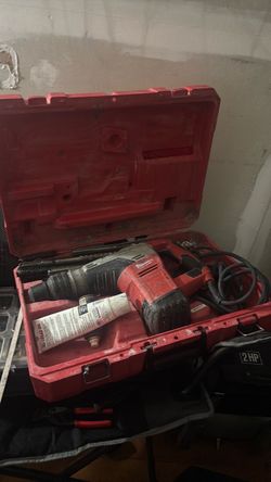 Milwaukee 2HP Rotary Hammer Drill with Case