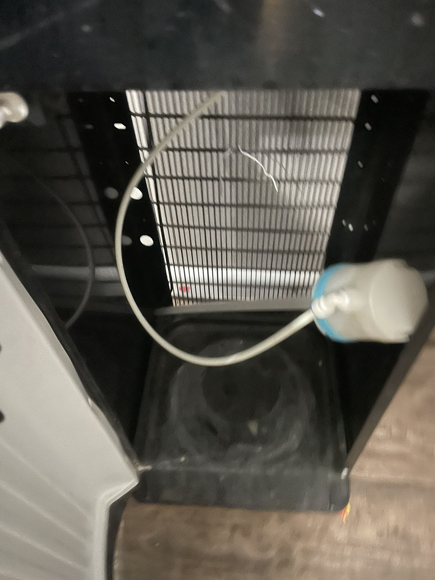 watet dispenser