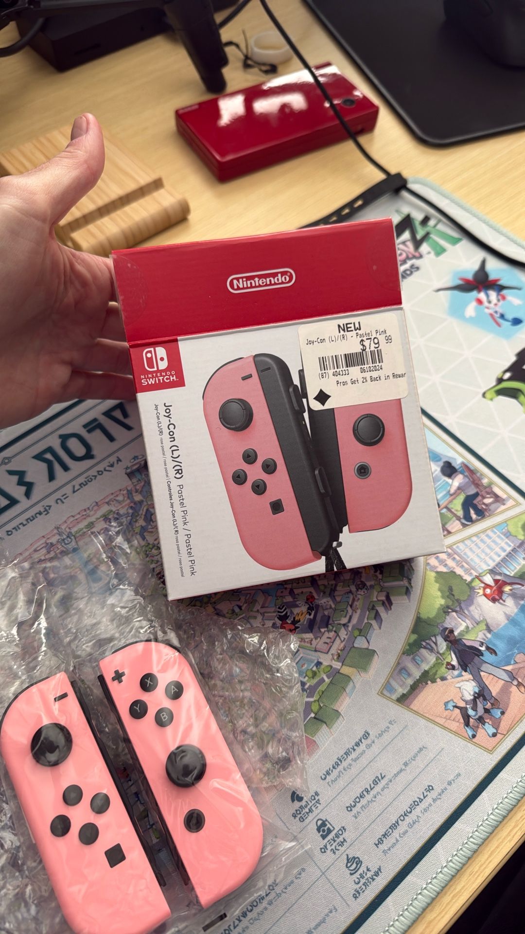 Nintendo Switch Joy Cons Pink