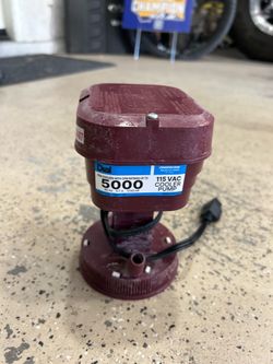 Evaporative cooler pump