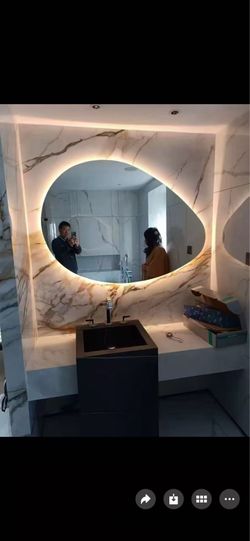 🪞 Modern LED Mirror  – Sleek | Backlit 🪞