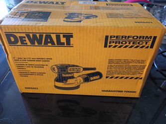 DeWalt Sander