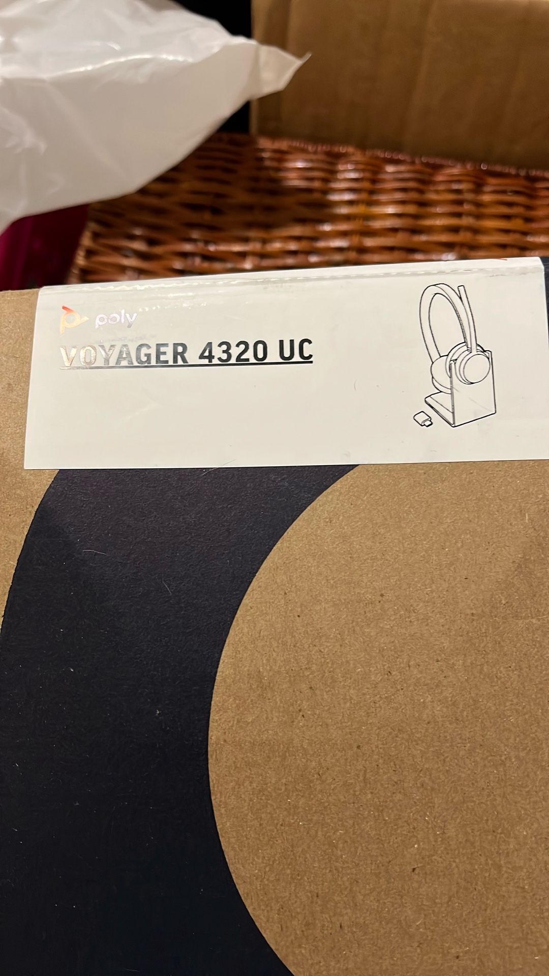 Voyager Headset New