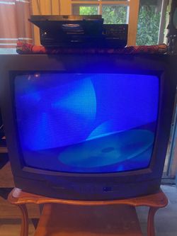 Vintage CRT retro Toshiba 19 inches TV