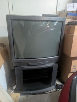 Sony Trinitron KV-32S66 32" CRT TV with Matching stand