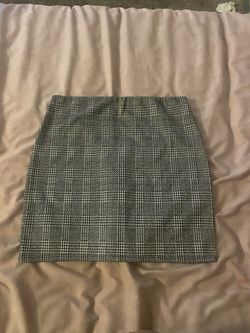 Plaid Skirt| Medium| Length-medium