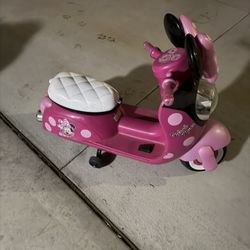 Minnie Mouse Bike 