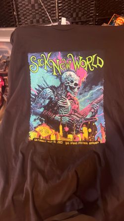 SICK NEW WORLD Concert Tour T Shirt Men 2023 Korn Deftones System of A Down  nwot extra large $40