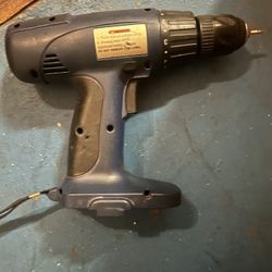 Drill Master Drill, Sander, Saw & flashlight