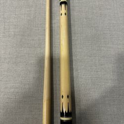 Lucasi H851-I03 Pool Cue