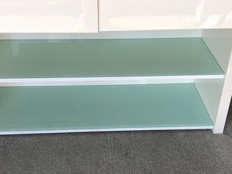 Bar Table , Mesa Bar , Mueble Blanco Con Cajones