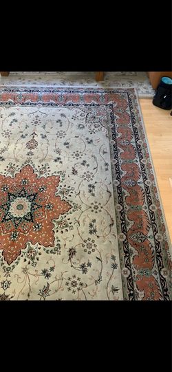 Machine made Persian cotton carpet