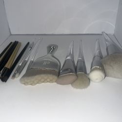 Make Up Brushes 