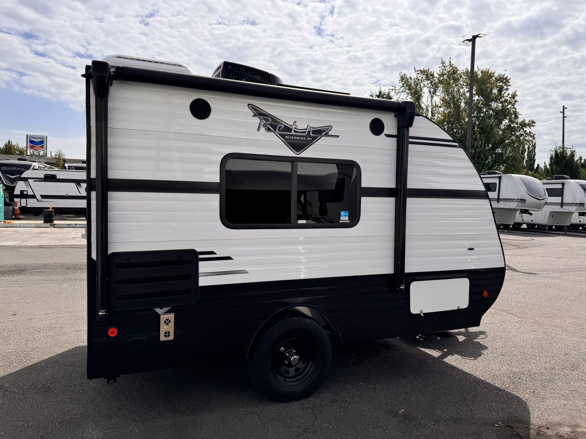 2023 RIVERSIDE RV RETRO 135