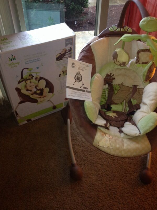 Disney baby lion king cozy coo sway seat premiere