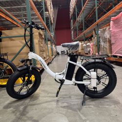 Folding electric bicycle
