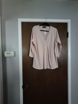 Soft pink. SIZE 14/16 