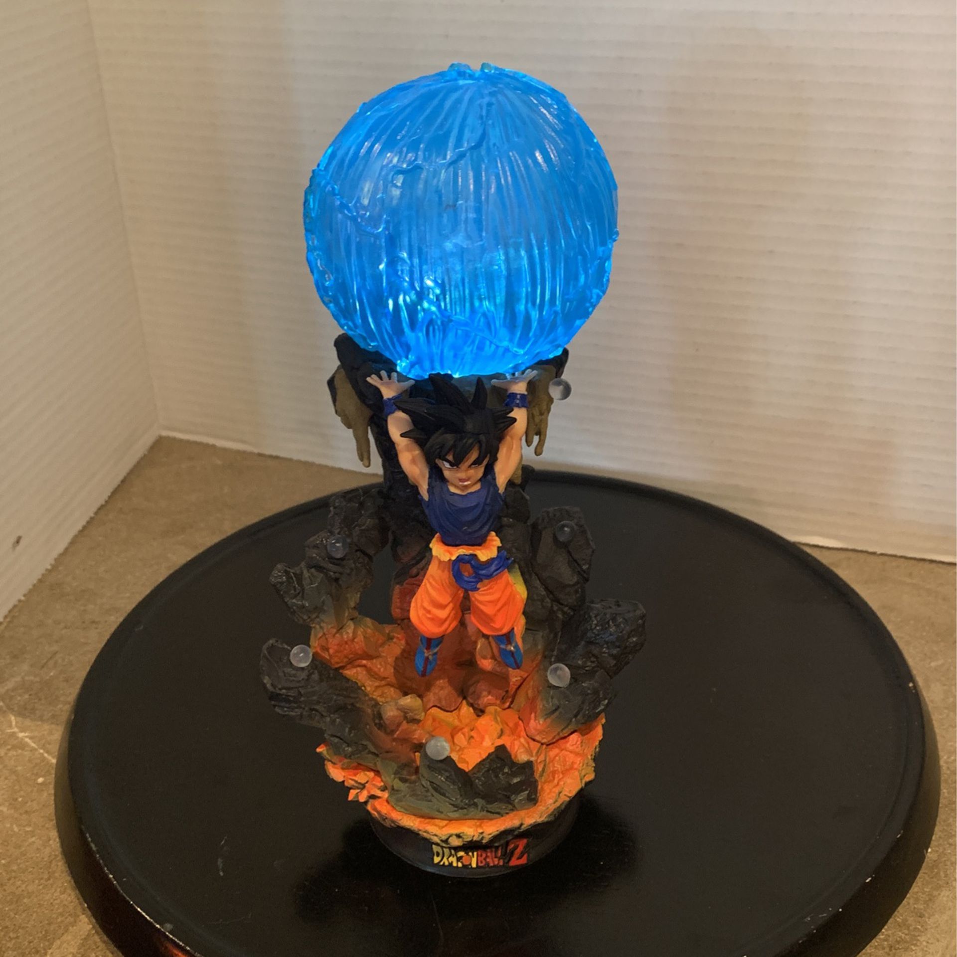 Bandi Dragonball Z  Goku Light Up Collectors Statue 