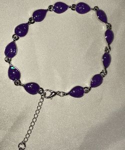 Purple opal in silver bracelet