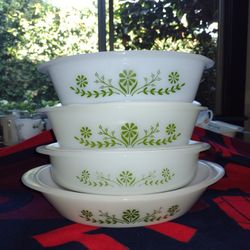 GLASSBAKE Glassware Vintage Collection Of 4 Pieces 